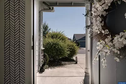 301 SW Applegate Trail Dr, Dallas, OR 97338 - Photo 32