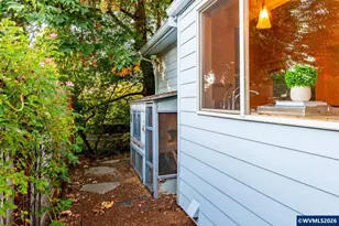 525 Mill Stream Woods Rd, Stayton, OR 97383 - Photo 8