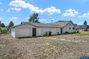 112 E 2nd St, Halsey, OR 97348 - Photo 4