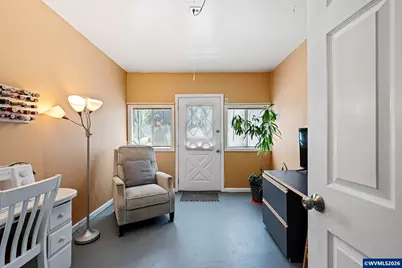 112 E 2nd St, Halsey, OR 97348 - Photo 32