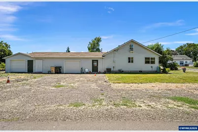 112 E 2nd St, Halsey, OR 97348 - Photo 4