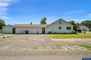 112 E 2nd St, Halsey, OR 97348 - Photo 4