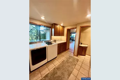 5833 NW Highland Pl, Corvallis, OR 97330 - Photo 26