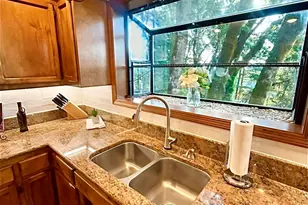 5833 NW Highland Pl, Corvallis, OR 97330 - Photo 8