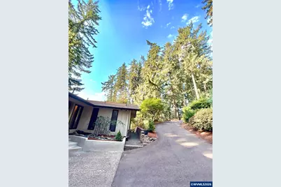 5833 NW Highland Pl, Corvallis, OR 97330 - Photo 4