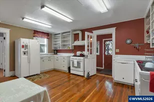 292 17th St SE, Salem, OR 97301 - Photo 10