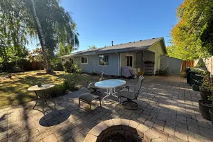 1335 Wildfang Dr, Independence, OR 97351 - Photo 18