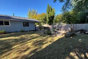 1335 Wildfang Dr, Independence, OR 97351 - Photo 22