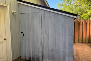 1335 Wildfang Dr, Independence, OR 97351 - Photo 26