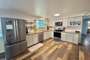 1335 Wildfang Dr, Independence, OR 97351 - Photo 4