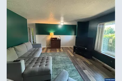 1335 Wildfang Dr, Independence, OR 97351 - Photo 2