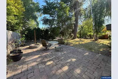 1335 Wildfang Dr, Independence, OR 97351 - Photo 20