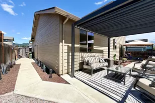 1202 Albatross Ct, Sweet Home, OR 97386 - Photo 34