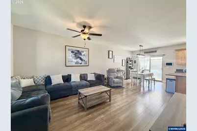 1202 Albatross Ct, Sweet Home, OR 97386 - Photo 6
