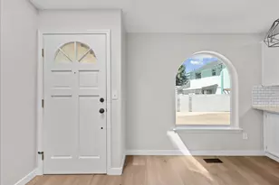 4825 Chan St S, Salem, OR 97306 - Photo 6