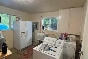 1005 Glenview Way NW, Salem, OR 97304 - Photo 24
