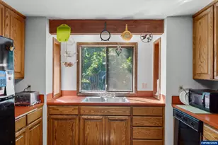 27020 Reese Creek Rd, Monroe, OR 97456 - Photo 36