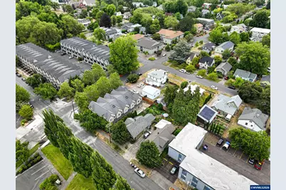 415 SW 11th St, Corvallis, OR 97333 - Photo 6