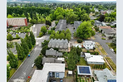 415 SW 11th St, Corvallis, OR 97333 - Photo 22