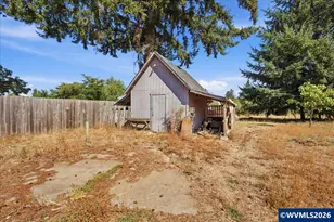 777 1/2 E Milton St, Lebanon, OR 97355 - Photo 32