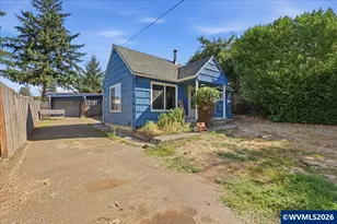 777 1/2 E Milton St, Lebanon, OR 97355 - Photo 2