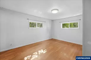 777 1/2 E Milton St, Lebanon, OR 97355 - Photo 10