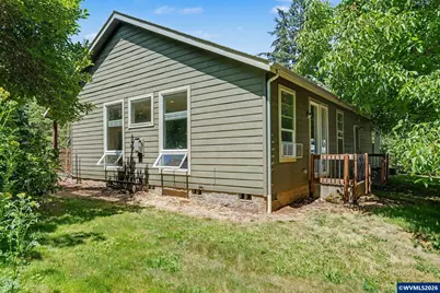 5714 Crooked Finger Rd NE, Scotts Mills, OR 97375 - Photo 40