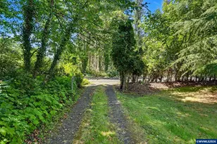 5714 Crooked Finger Rd NE, Scotts Mills, OR 97375 - Photo 38
