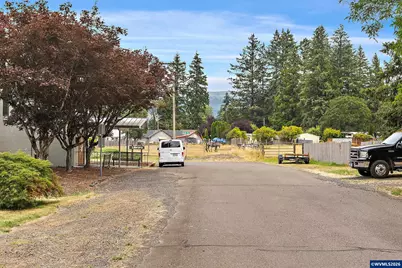 717 Main St, Lyons, OR 97358 - Photo 28