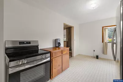 717 Main St, Lyons, OR 97358 - Photo 8