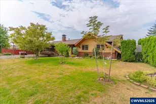 37163 Pony Ln, Lebanon, OR 97355 - Photo 2