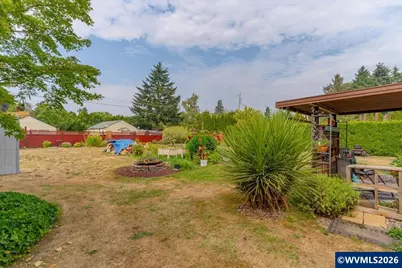 37163 Pony Ln, Lebanon, OR 97355 - Photo 28
