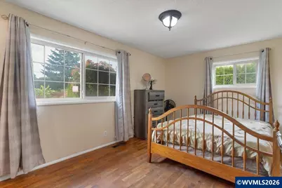 37163 Pony Ln, Lebanon, OR 97355 - Photo 22