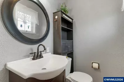 37163 Pony Ln, Lebanon, OR 97355 - Photo 26