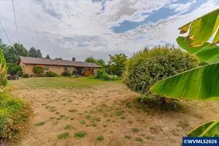 37163 Pony Ln, Lebanon, OR 97355 - Photo 32