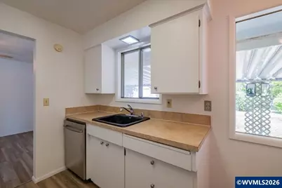 18441 SE Clinton St, Gresham, OR 97030 - Photo 14