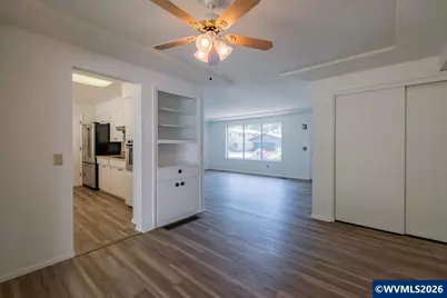 18441 SE Clinton St, Gresham, OR 97030 - Photo 12