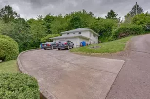 1941 Turnage St NW, Salem, OR 97304 - Photo 4