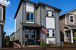 1943 NW Kent St, McMinnville, OR 97128 - Photo 2