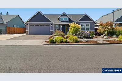 910 Grant St, Mount Angel, OR 97362 - Photo 1
