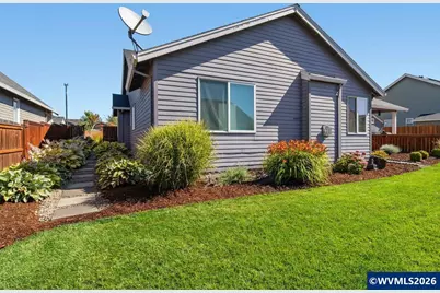 910 Grant St, Mount Angel, OR 97362 - Photo 32