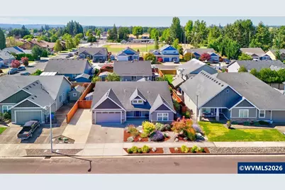 910 Grant St, Mount Angel, OR 97362 - Photo 4