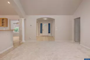 1565 SE Running Springs Ct, Newport, OR 97365 - Photo 12