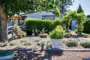 31919 N Lake Creek #49 Dr, Tangent, OR 97389 - Photo 2