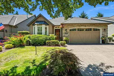 426 Troon Av, Woodburn, OR 97071 - Photo 2