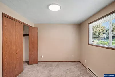 311 Kanuku St SE, Salem, OR 97306 - Photo 18