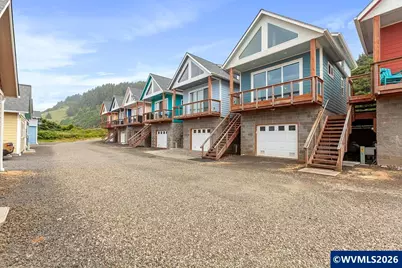 95590 S US - 101 #6 Hwy, Yachats, OR 97498 - Photo 24