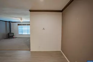 1110 26th Ave, Sweet Home, OR 97386 - Photo 12