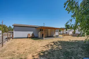 1110 26th Ave, Sweet Home, OR 97386 - Photo 26