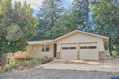 37672 Rodgers Dr, Scio, OR 97374 - Photo 2